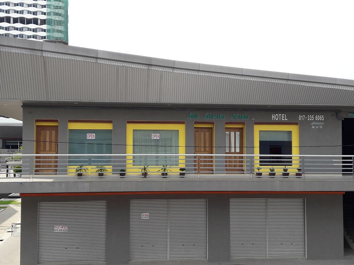 De Benz Inn Malacca エクステリア 写真